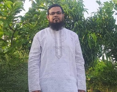 About Us 2 azum about e1747739572430